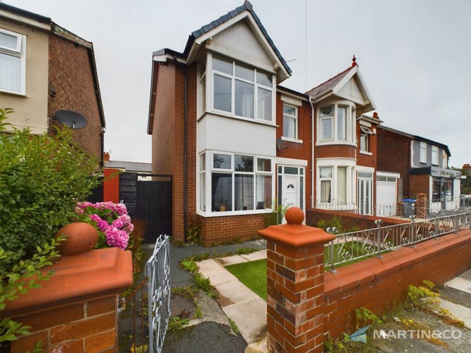 Marsden Road , South Shore