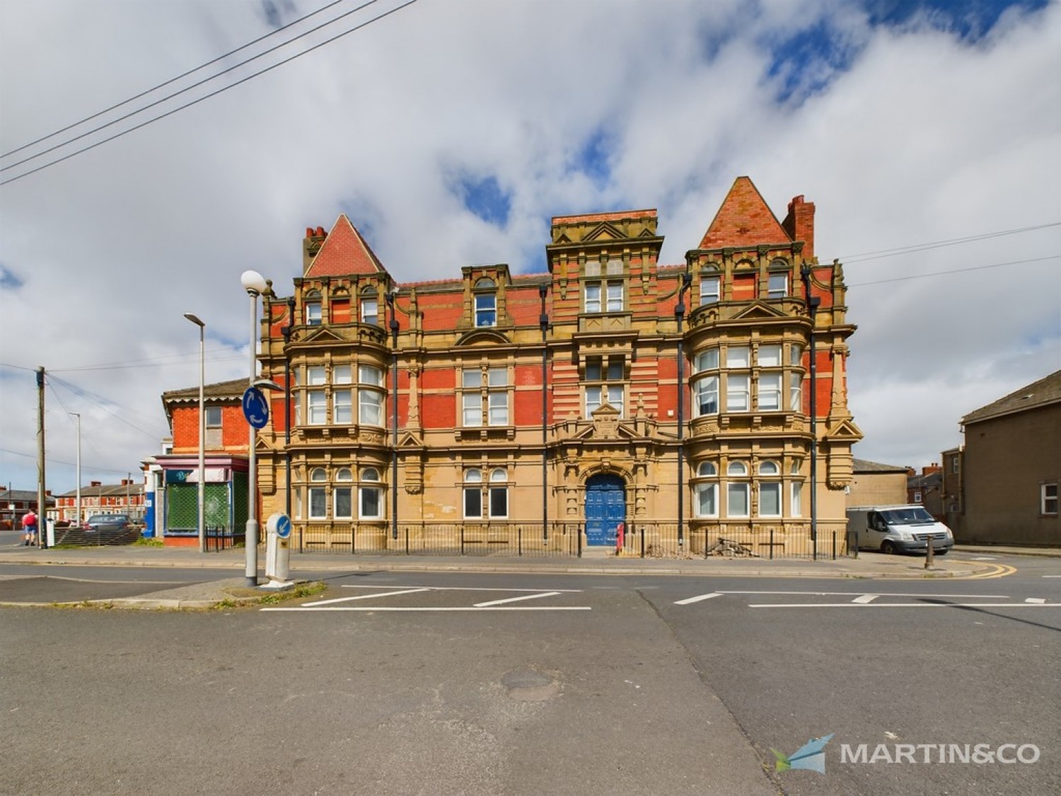 2 bedroom Flat for Letting Flat 3, Empress House, 59 Exchange Street