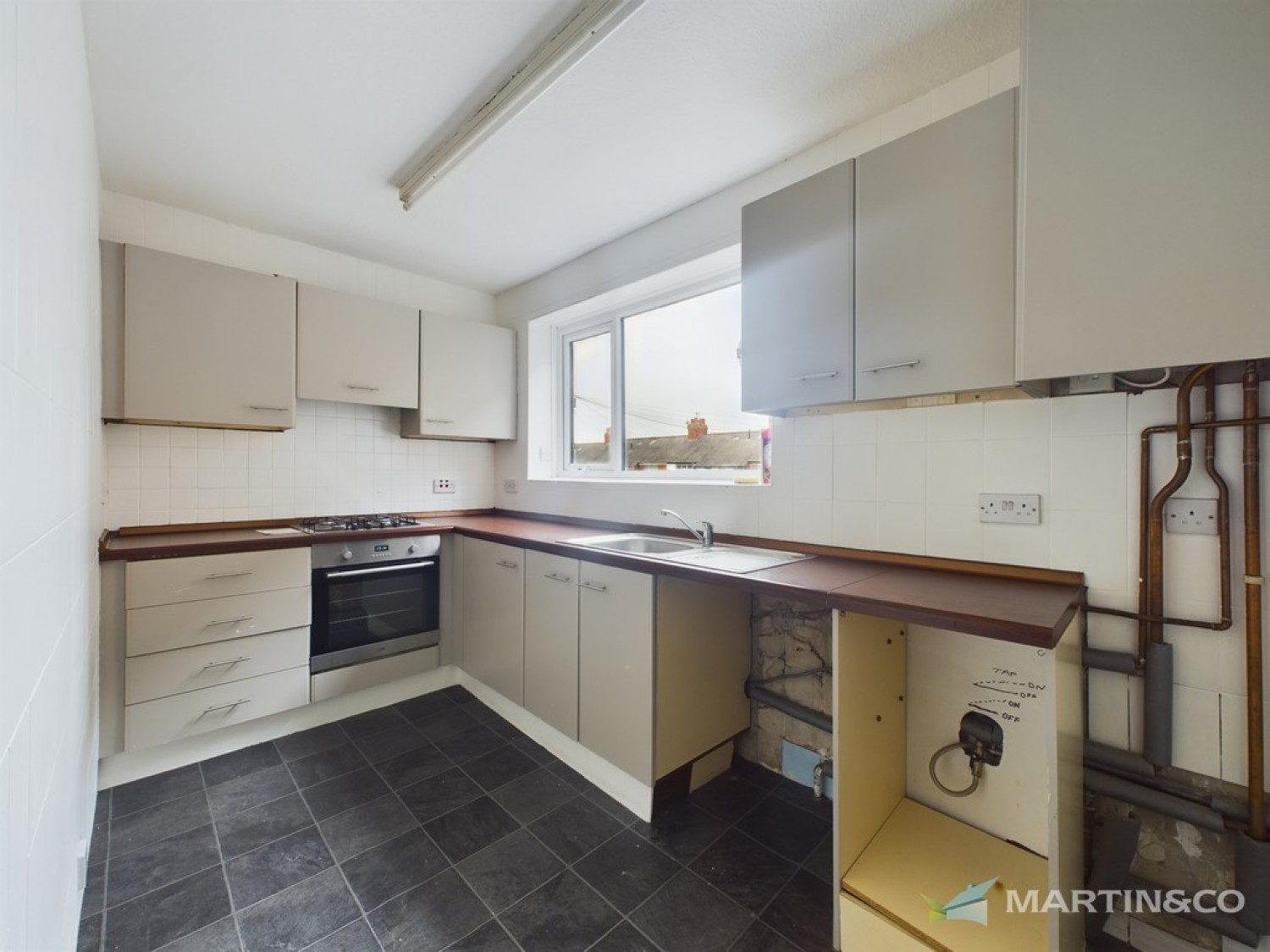 2 bedroom Flat for Letting Grasmere Road, Blackpool, Lancashire