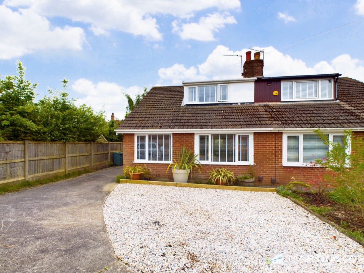 Tennyson Avenue, Bryning With Warton, Lancashire