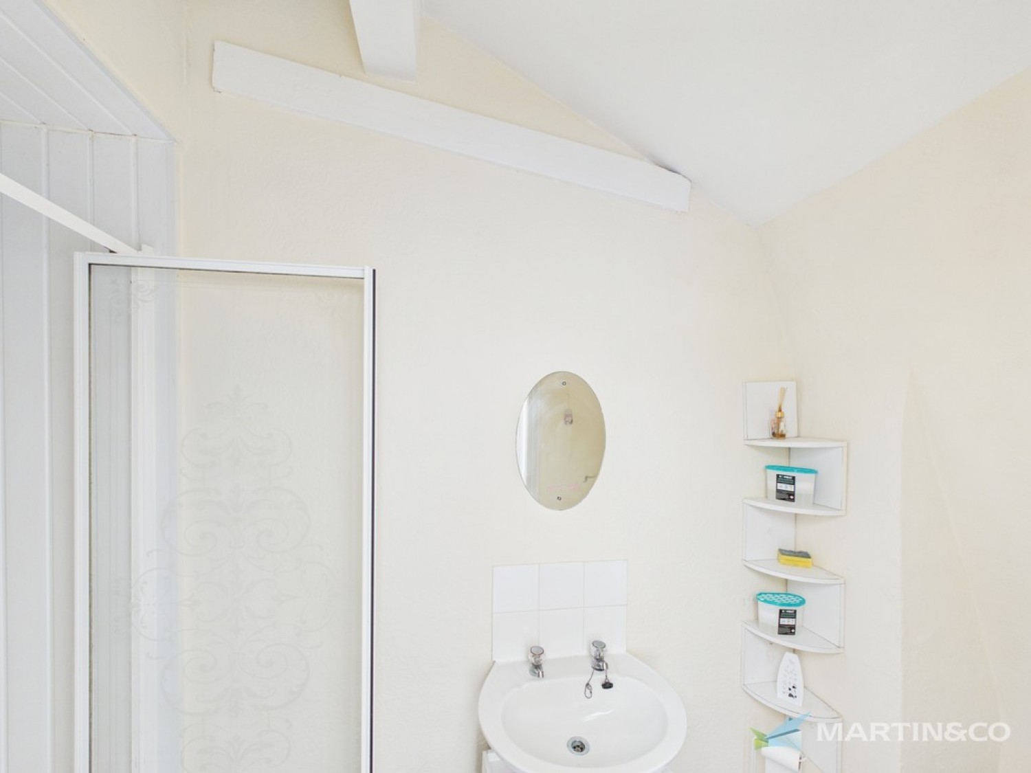 1 bedroom Flat for Letting 2 St. Davids Road North