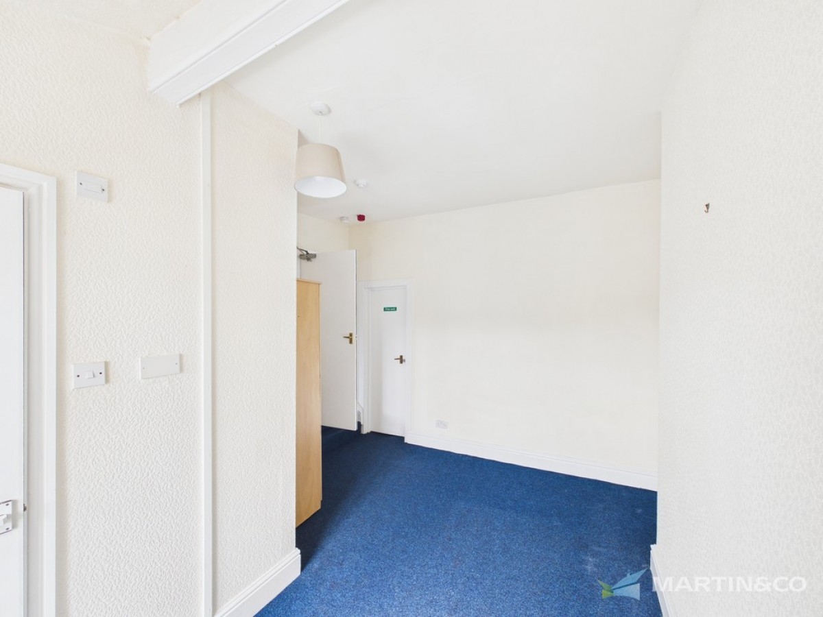 Flat 5, 2 St. Davids Road North