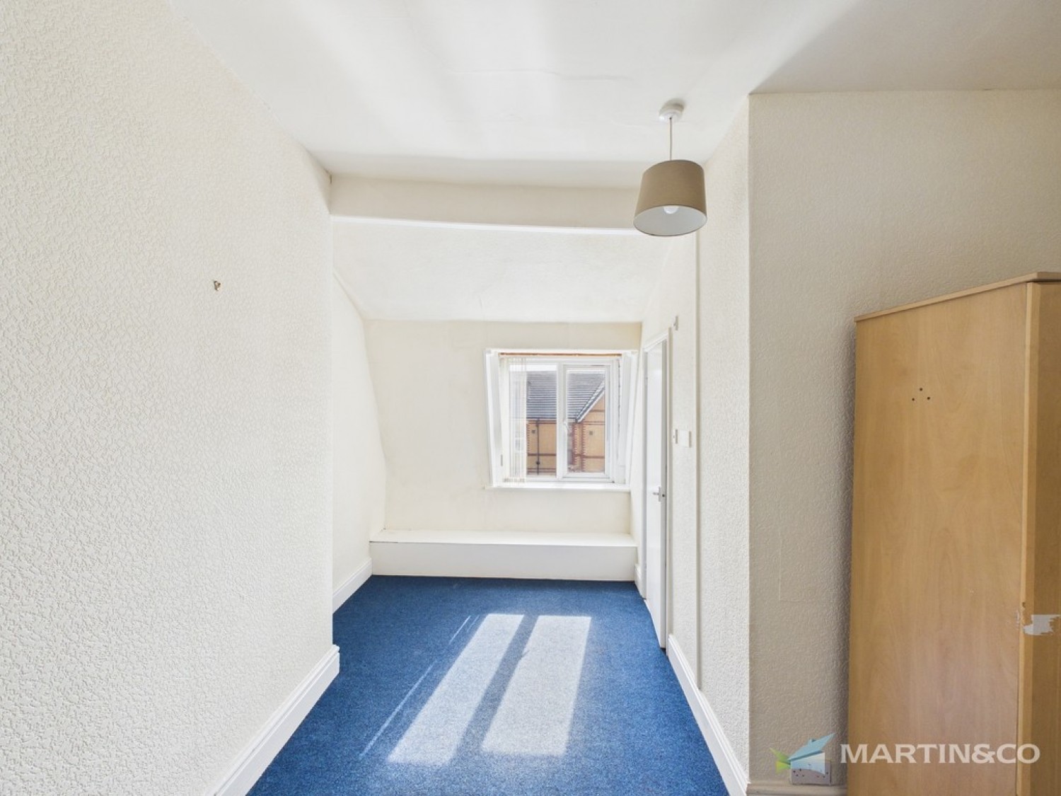 1 bedroom Flat for Letting Flat 5, 2 St. Davids Road North