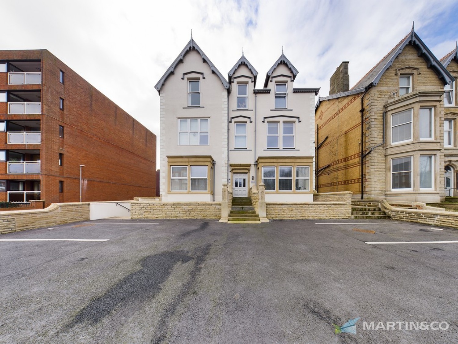 Clifton Drive North, Lytham St Annes