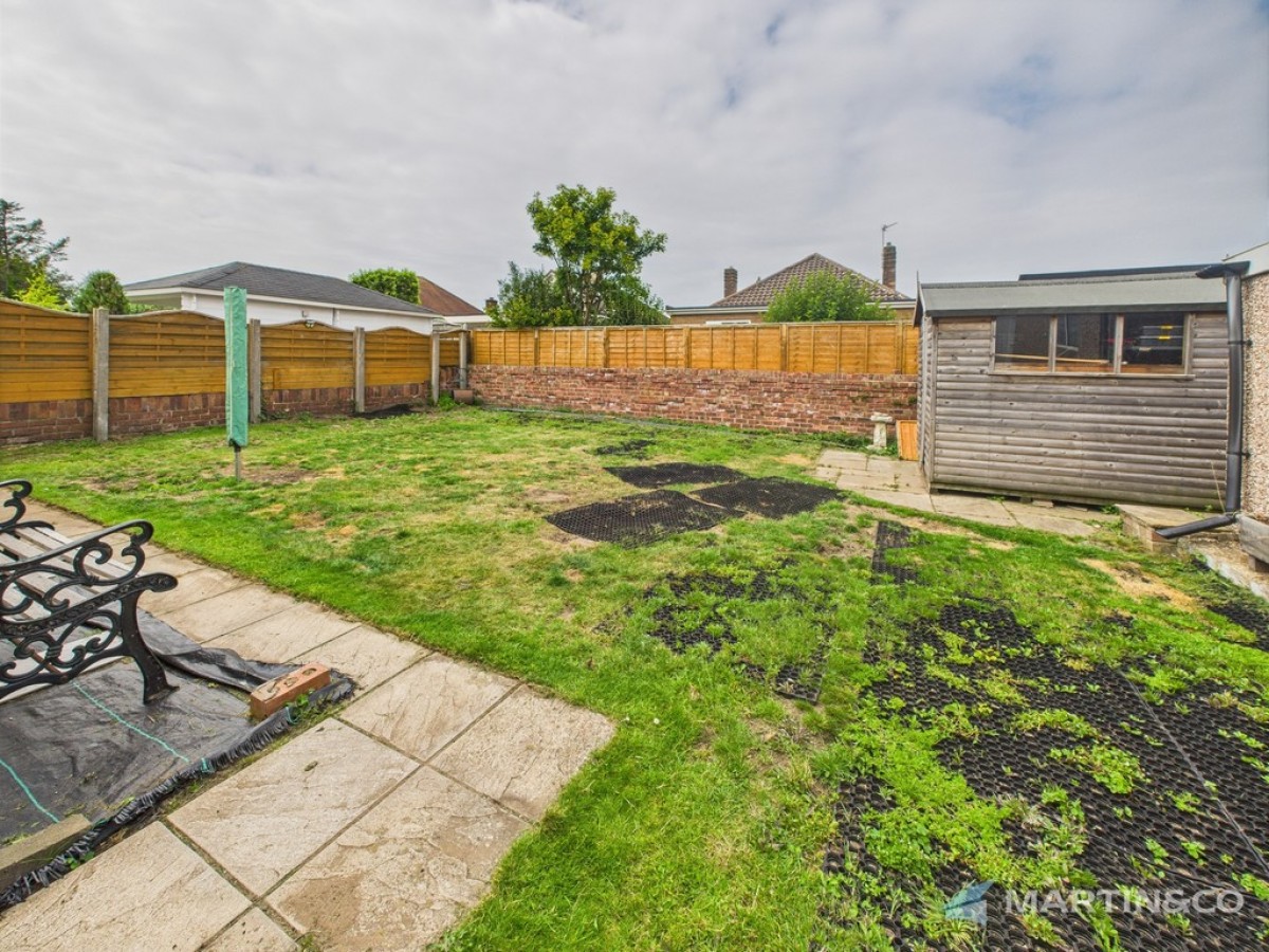 Eaves Road, Lytham St Annes