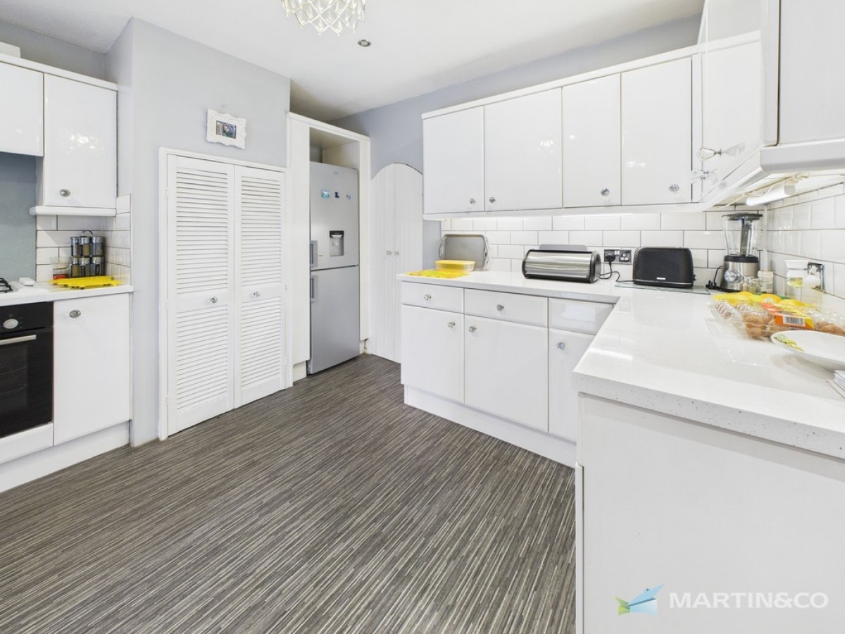 Glencross Place, Marton