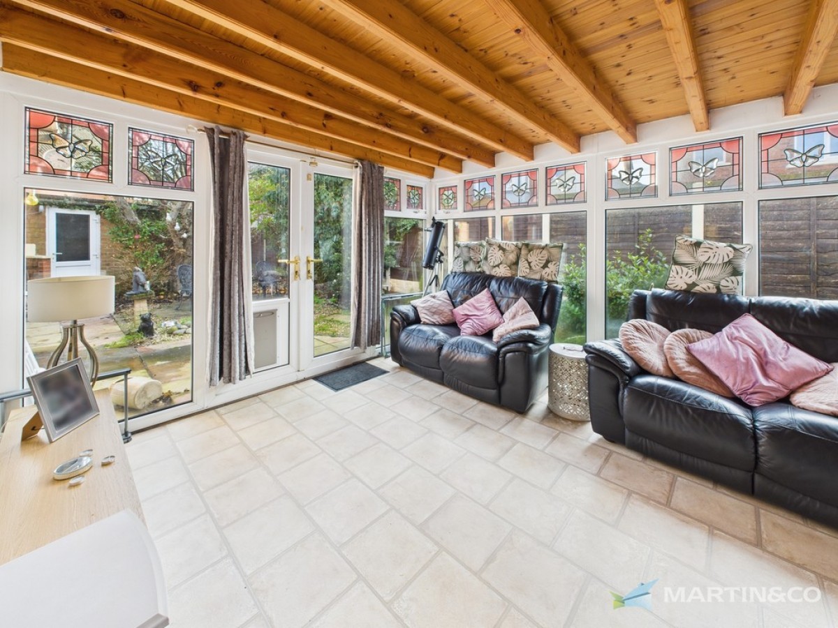 Glencross Place, Marton