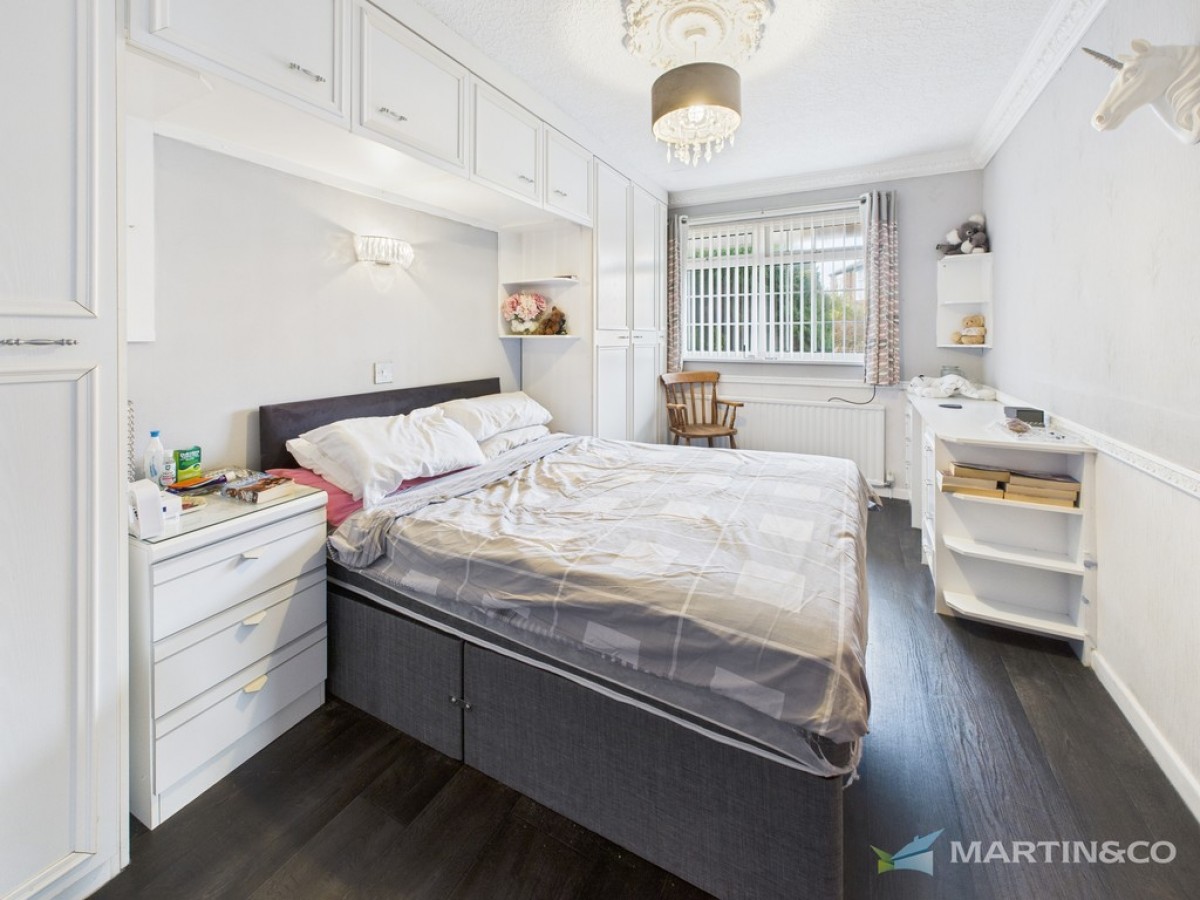 Glencross Place, Marton