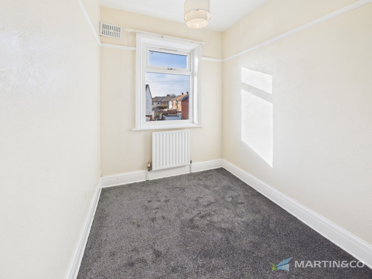 3 bedroom House in Mirfield Grove, Blackpool