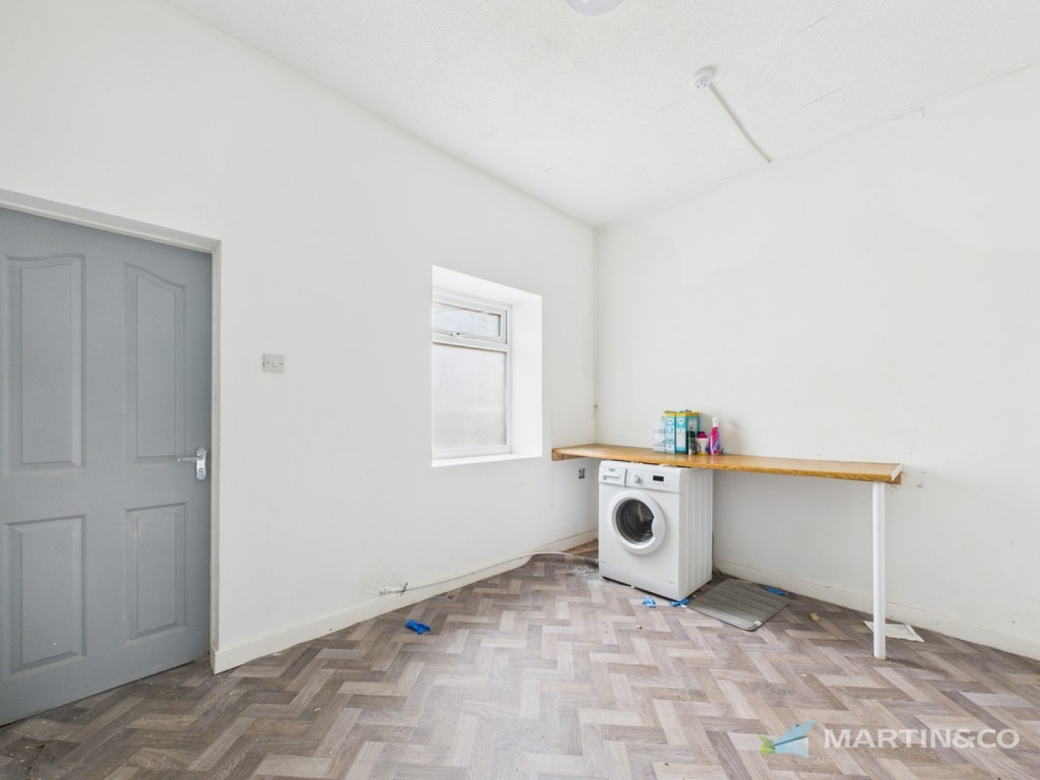 6 bedroom House in Livingstone Road, Blackpool