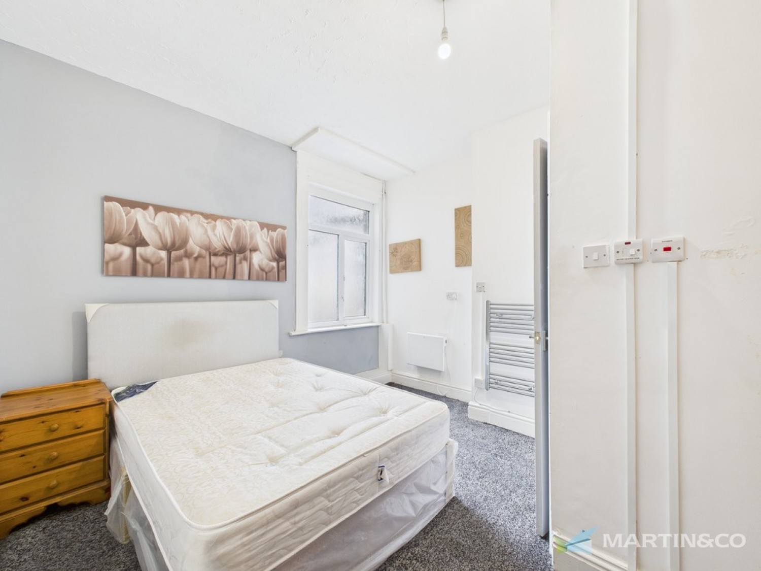 6 bedroom House in Livingstone Road, Blackpool