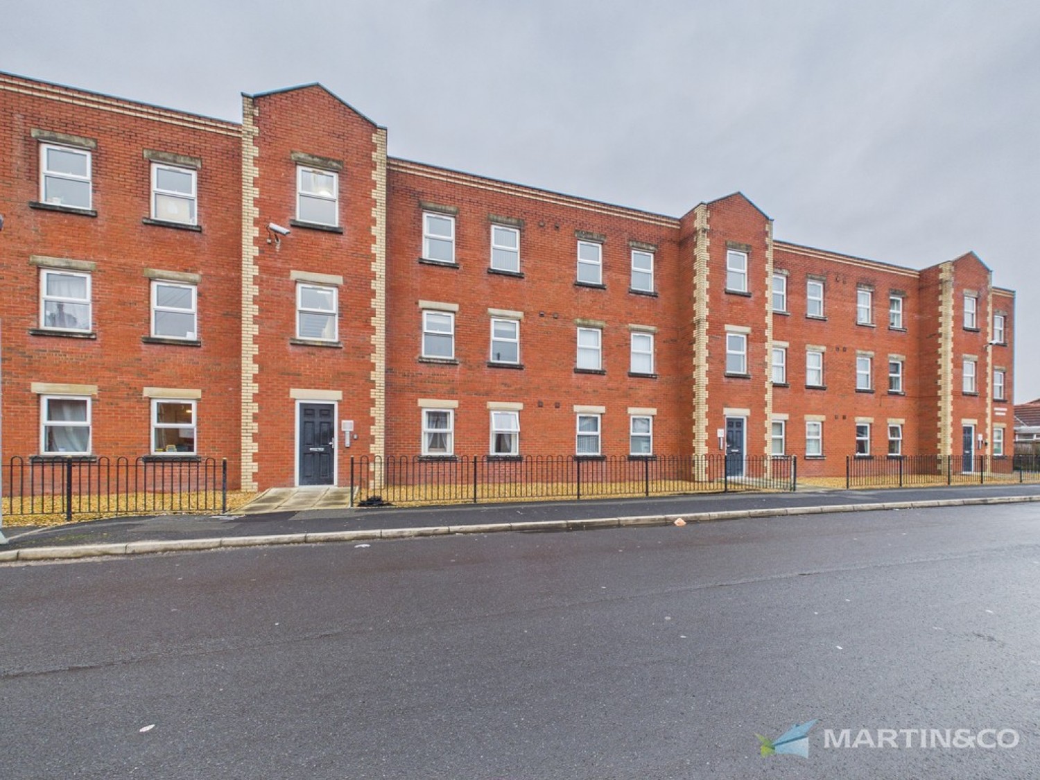 2 bedroom Flat for Sale Claughton Mansions, Blackpool