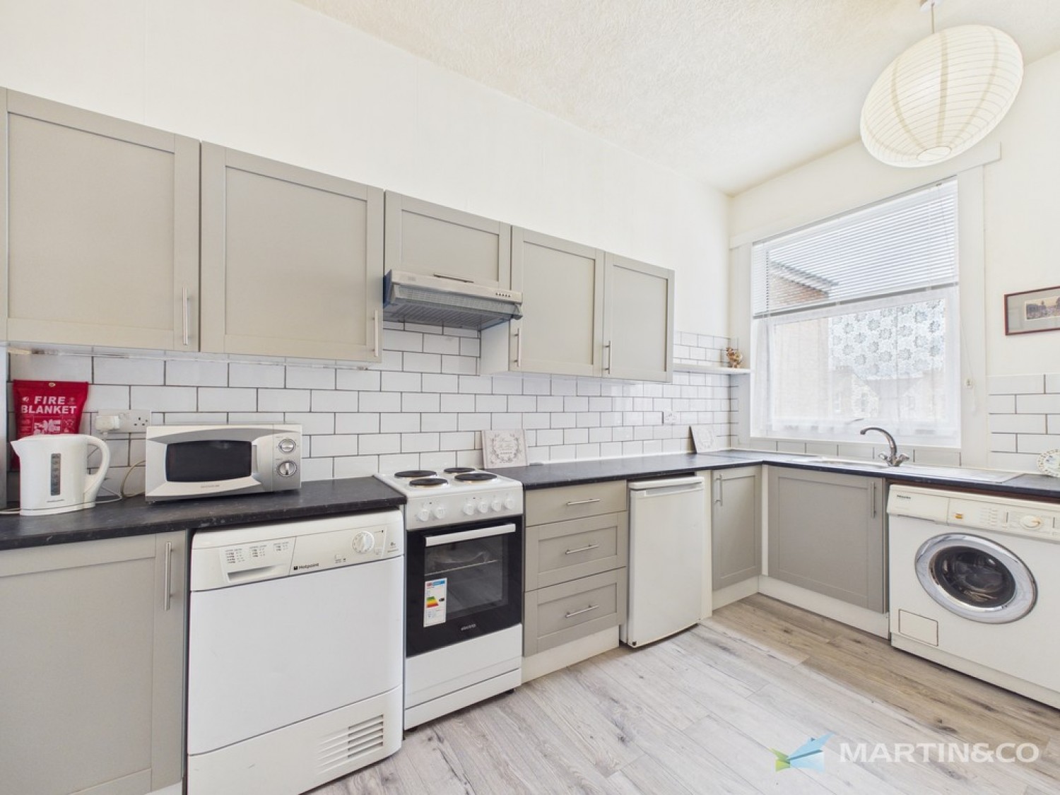 1 bedroom Flat for Letting The Crescent, Lytham St Annes, Lancashire