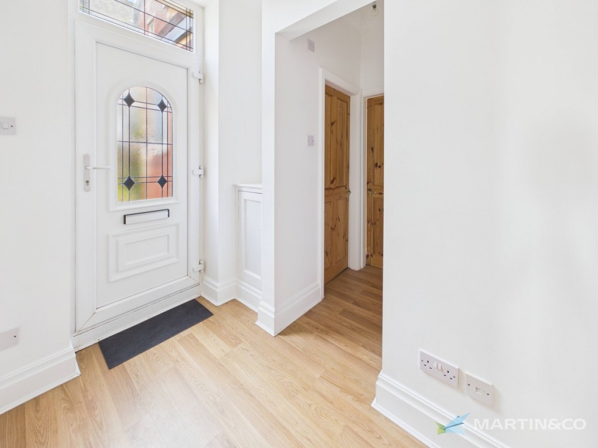 Clifton Drive North, St Annes, FY8