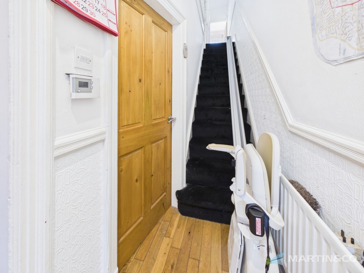 Bela Grove, Blackpool, FY1