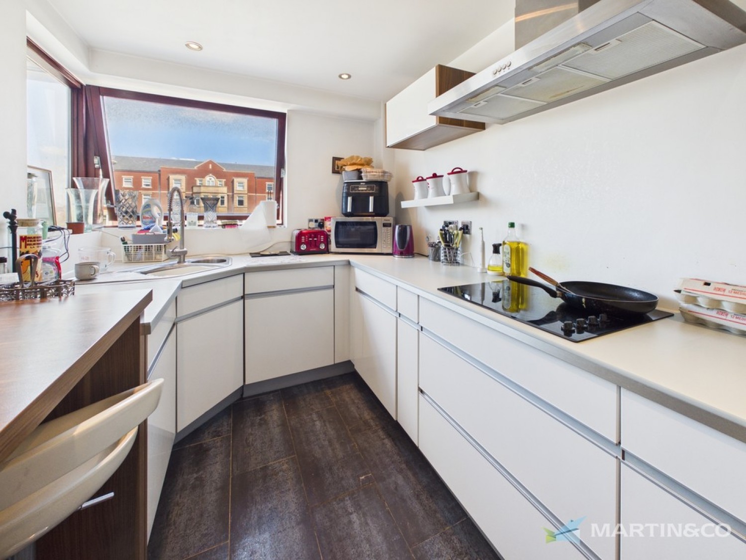 2 bedroom Flat for Sale The Majestic, St Annes FY8