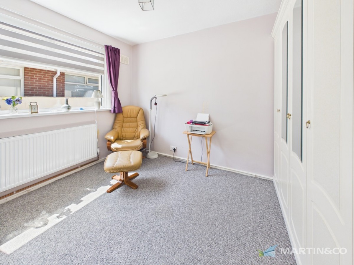 Warwick Road, St Annes, FY8