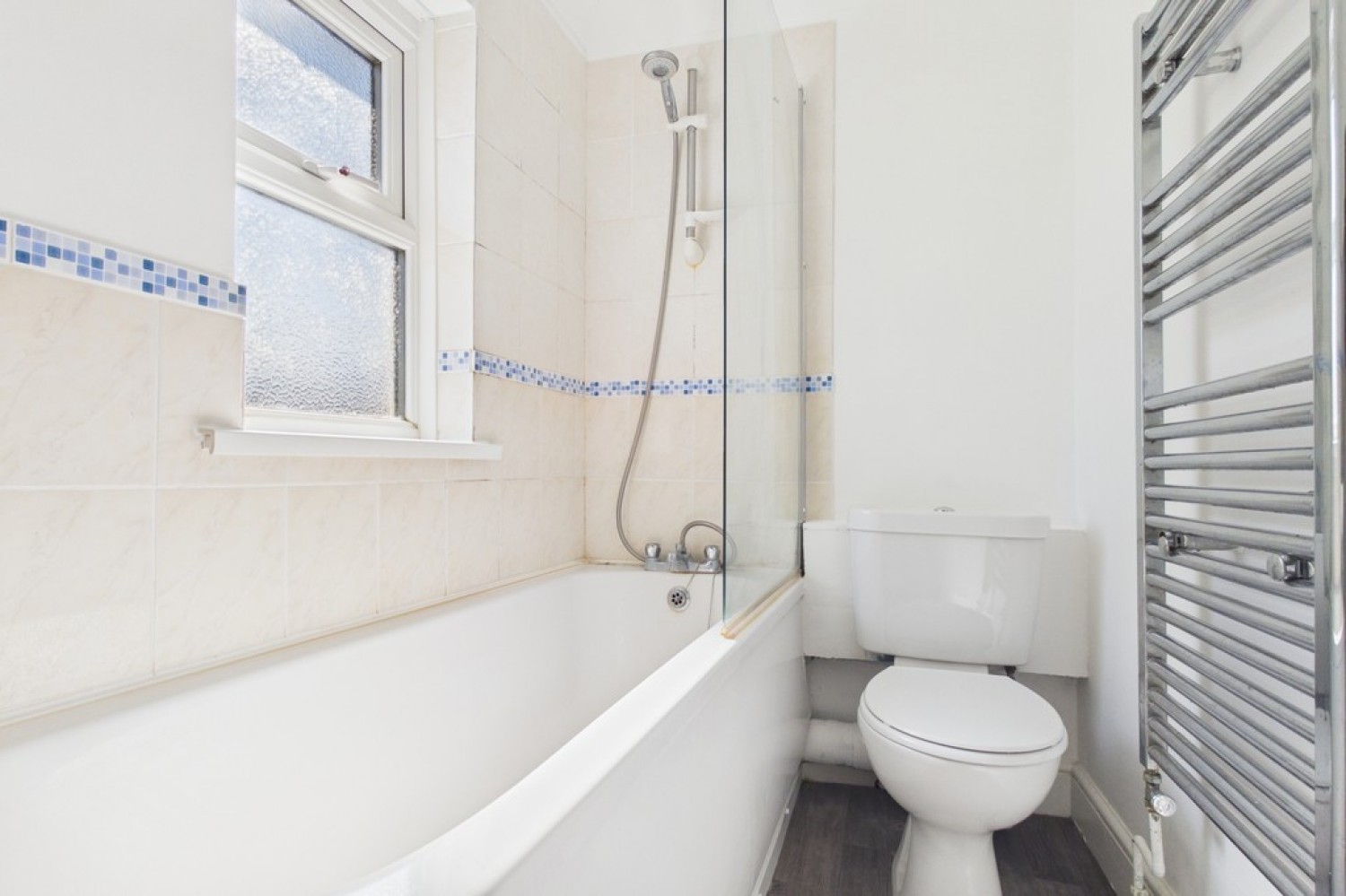 1 bedroom Flat for Letting East Cliff, Folkestone