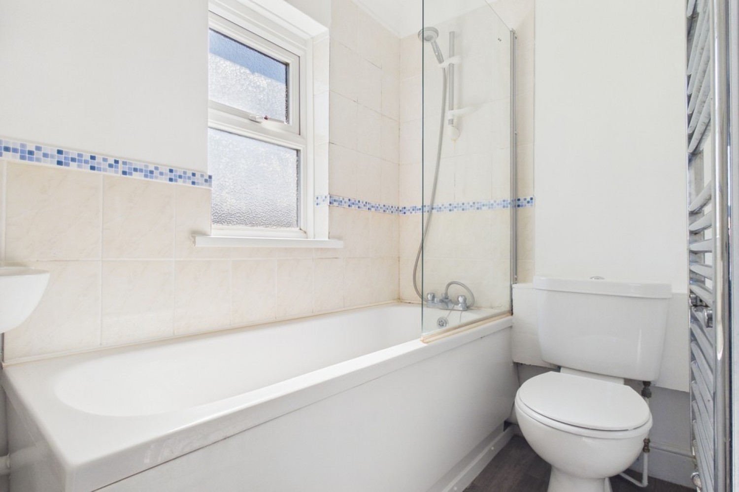 1 bedroom Flat for Letting East Cliff, Folkestone