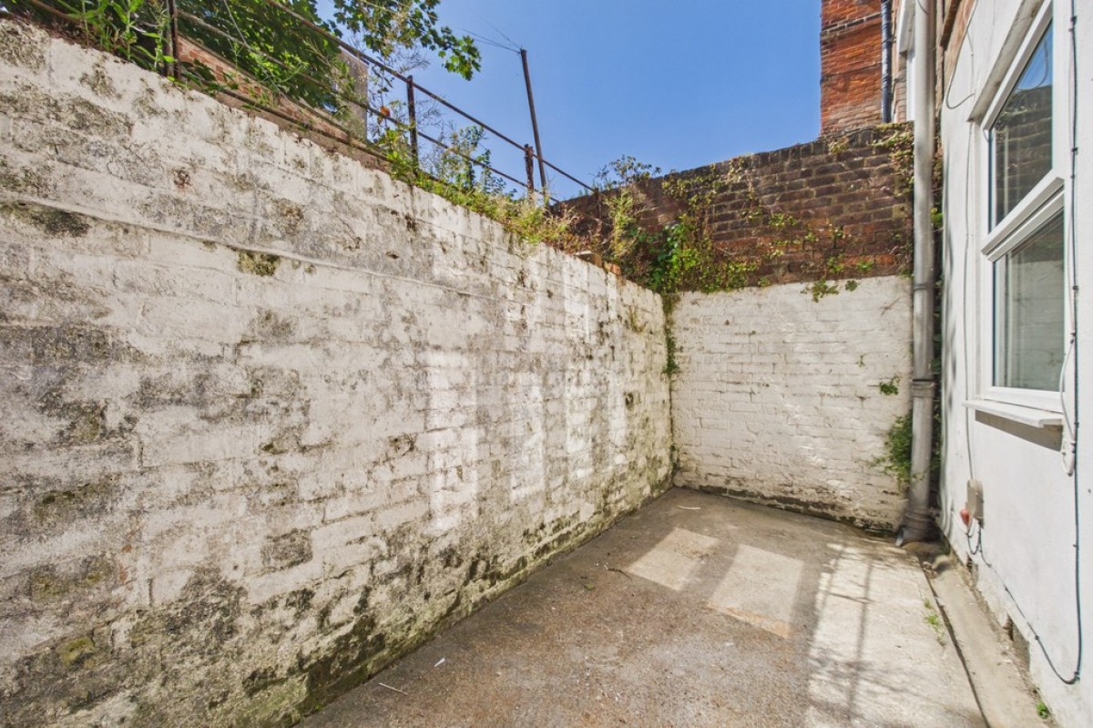 Connaught Road, Folkestone
