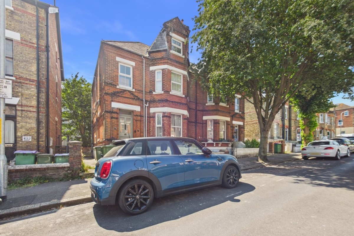 Connaught Road, Folkestone