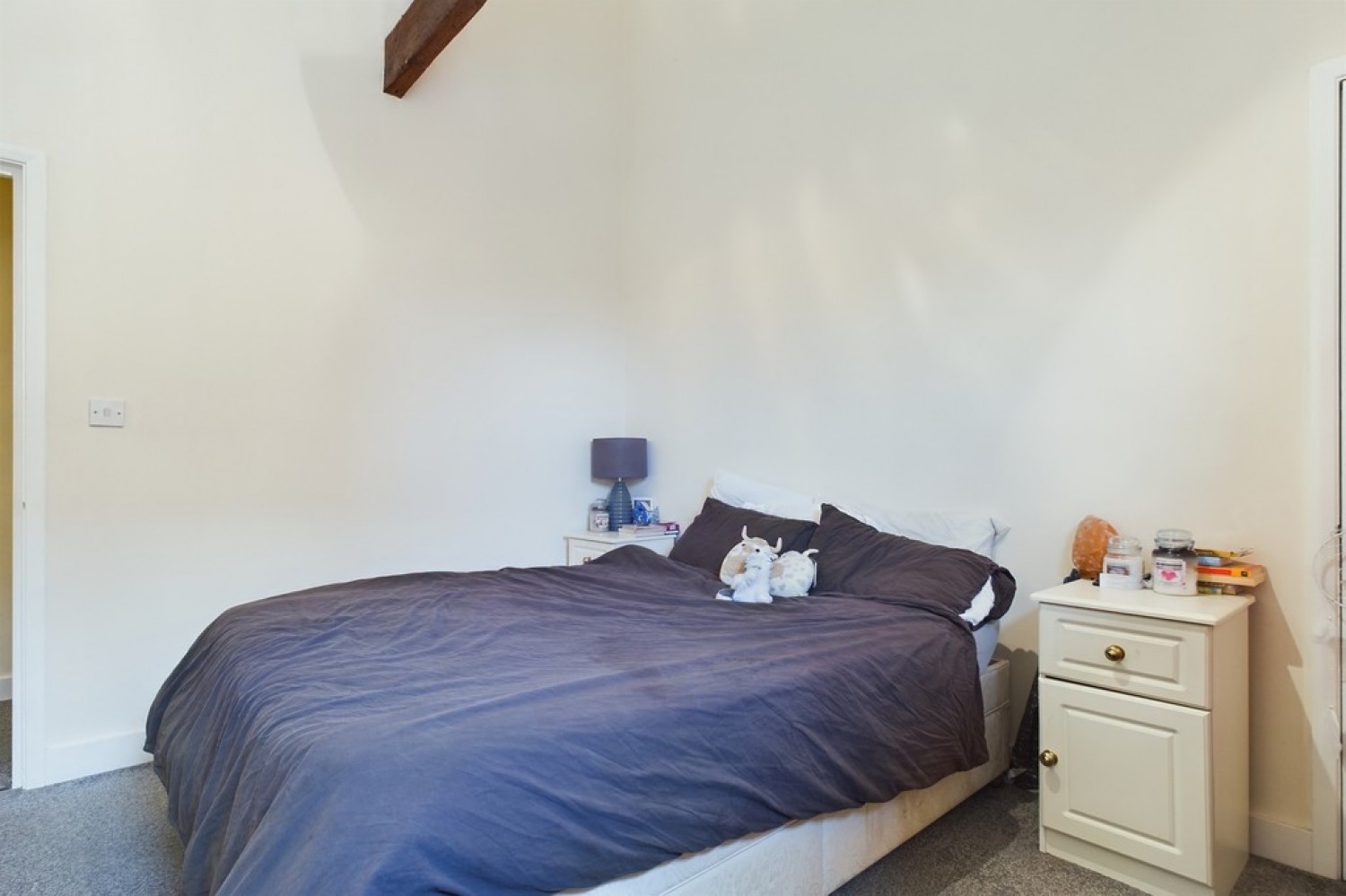 1 bedroom Flat for Letting Park Road, Cheriton