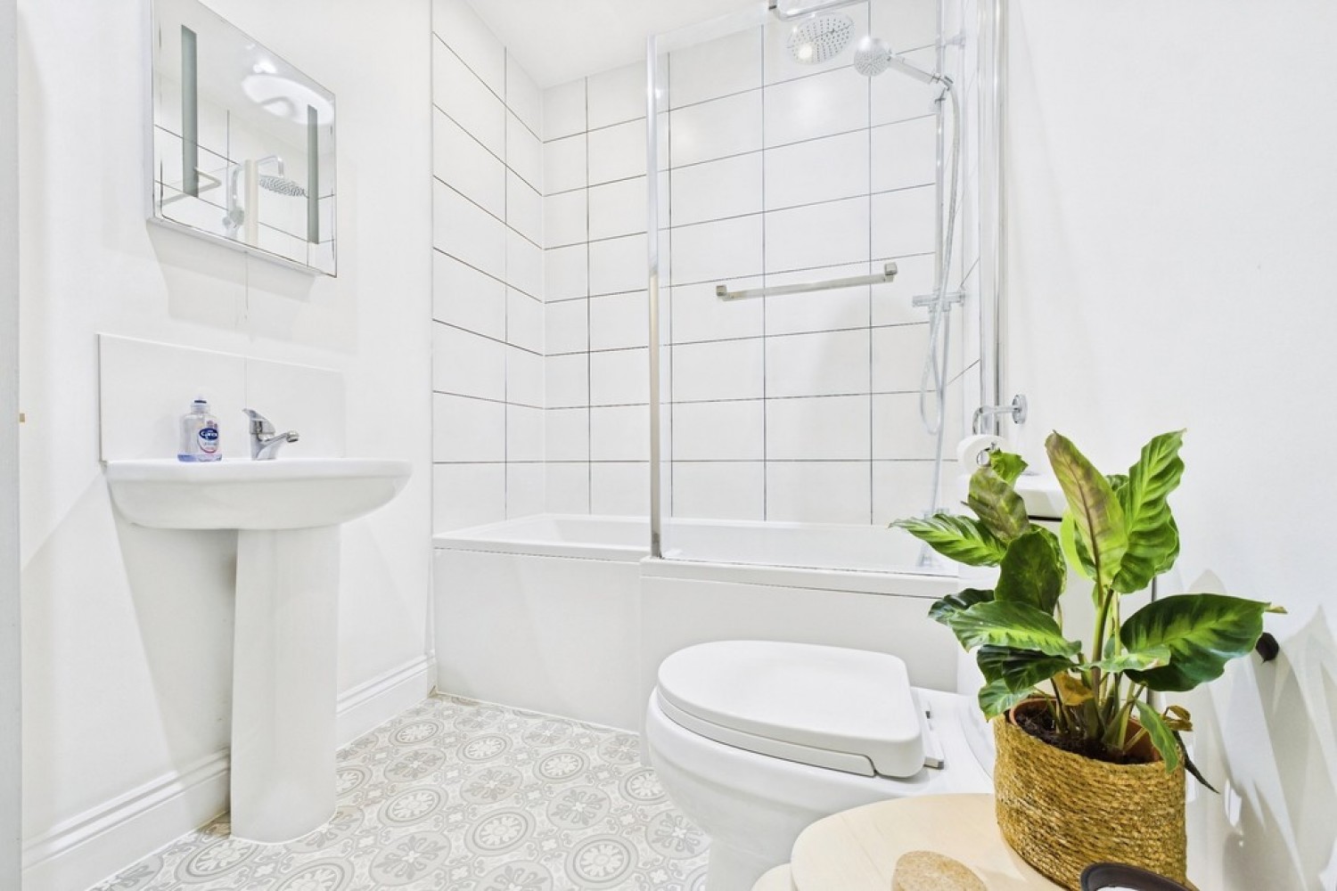 1 bedroom Flat for Letting Radnor Park Crescent, Folkestone