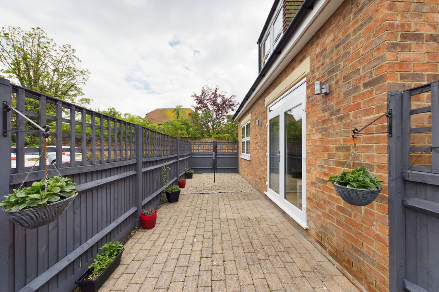 2 bedroom Flat for Sale Cherry Garden Avenue, Folkestone, Kent