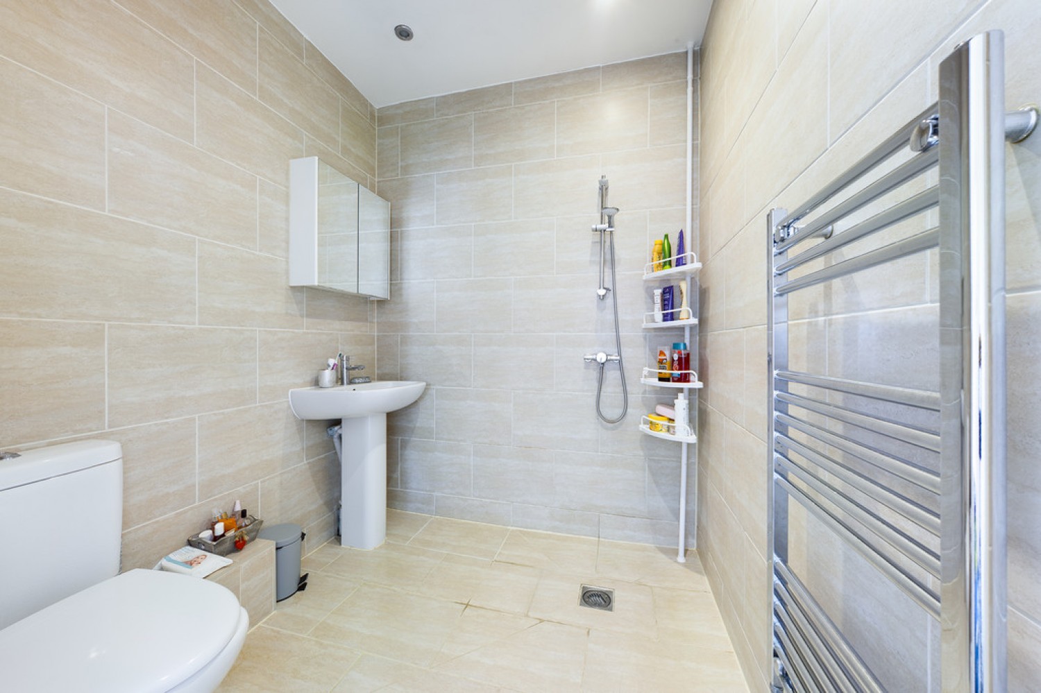 2 bedroom Flat for Sale Cherry Garden Avenue, Folkestone, Kent