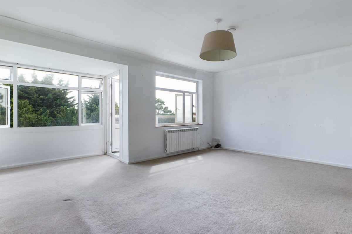 Dixwell Road, Folkestone