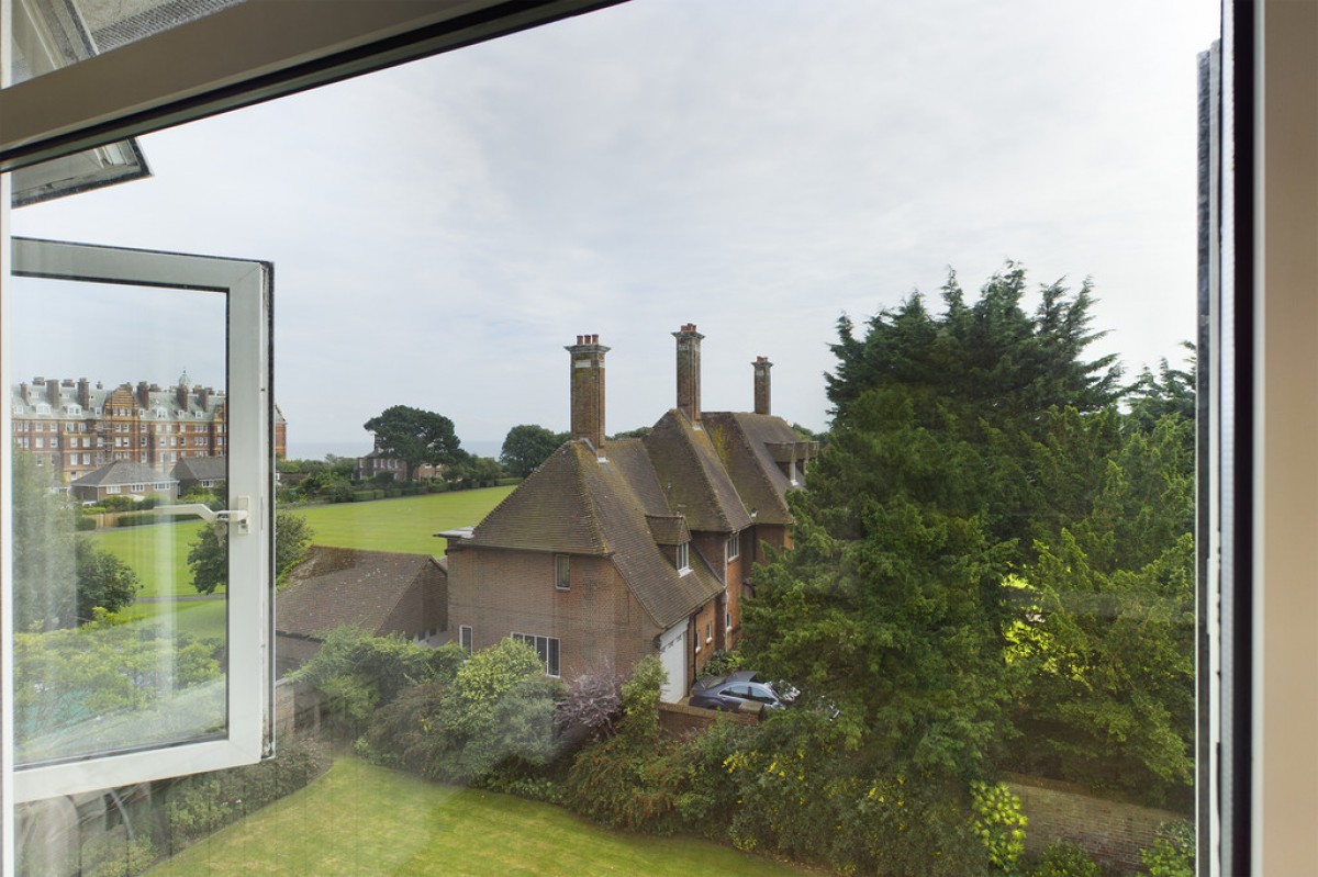 Dixwell Road, Folkestone