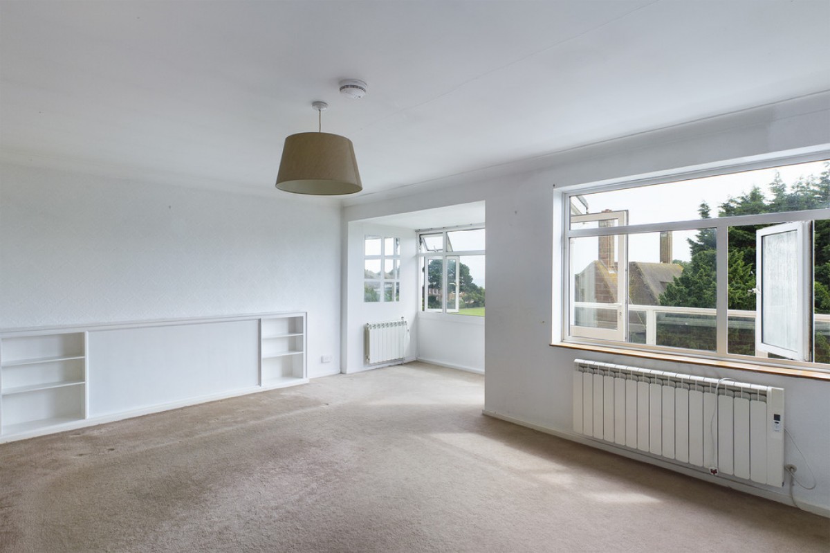 Dixwell Road, Folkestone