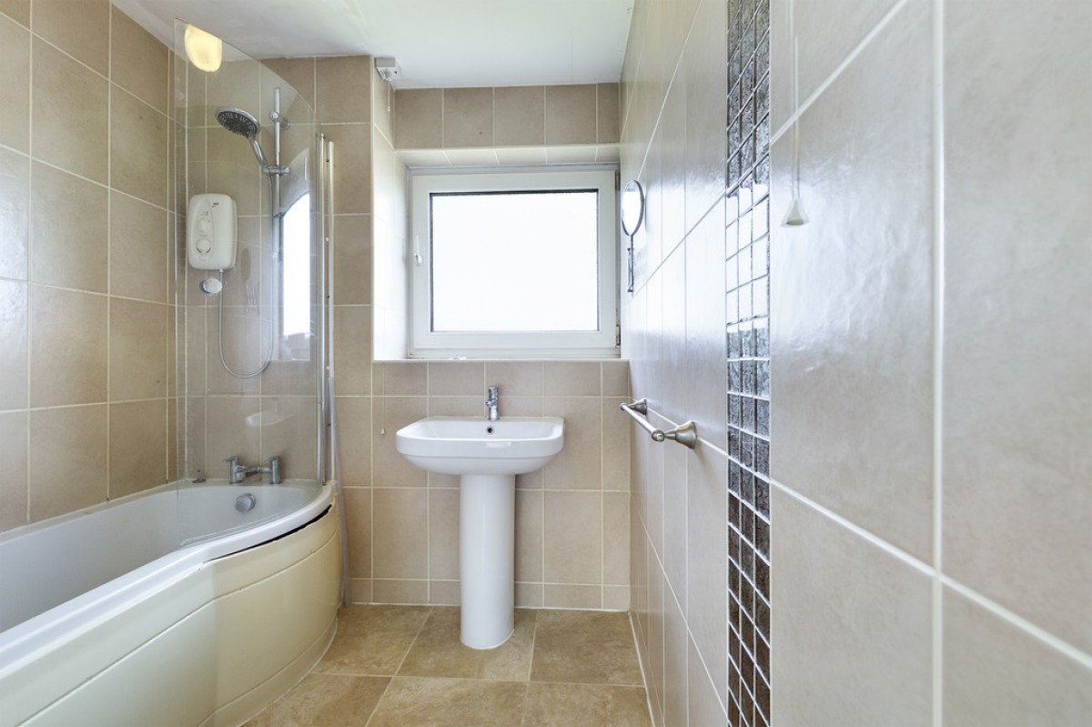 Dixwell Road, Folkestone