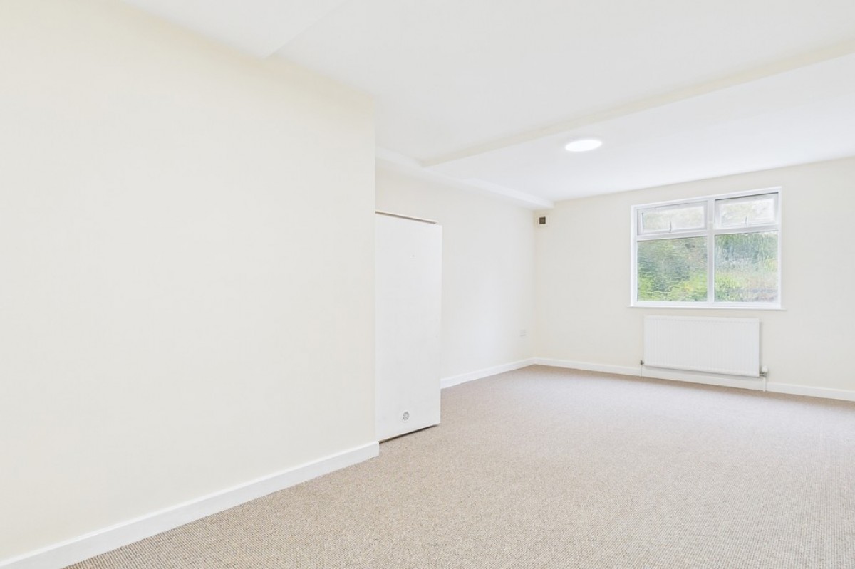 Manor Court, 78 Tontine Street