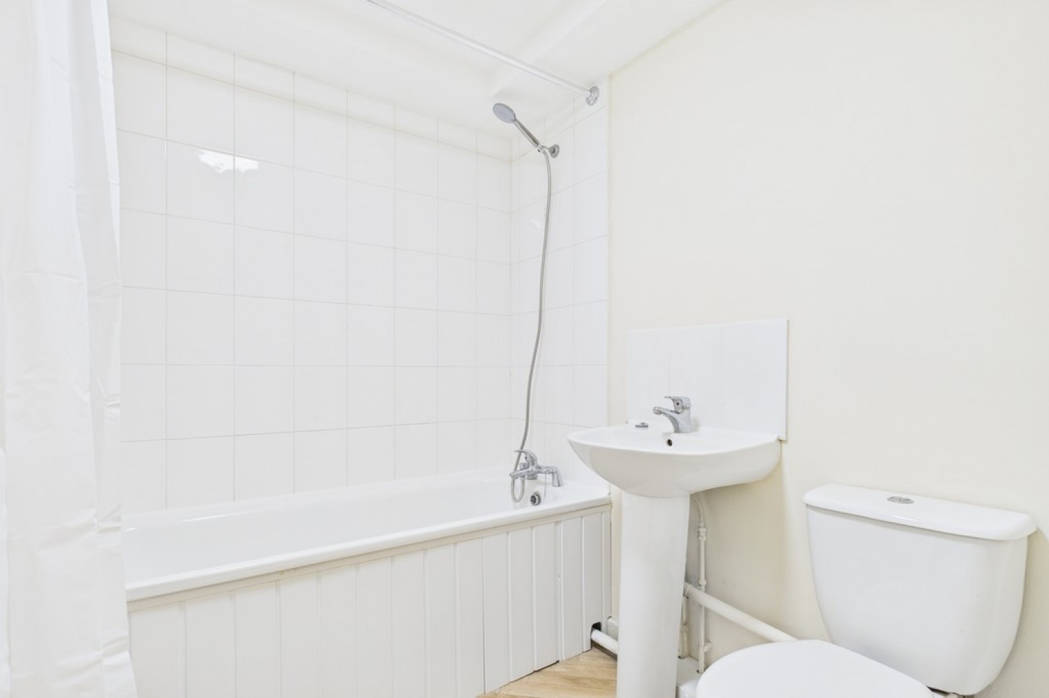 Manor Court, 78 Tontine Street