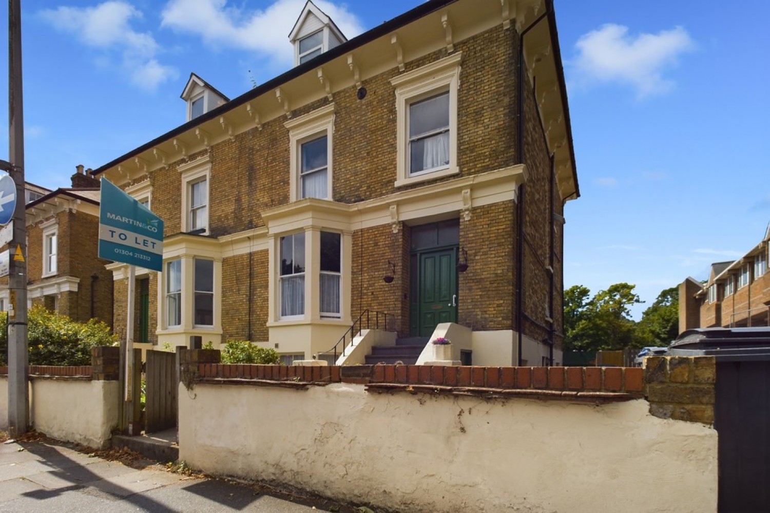 1 bedroom Flat for Letting Maison Dieu Road, Dover
