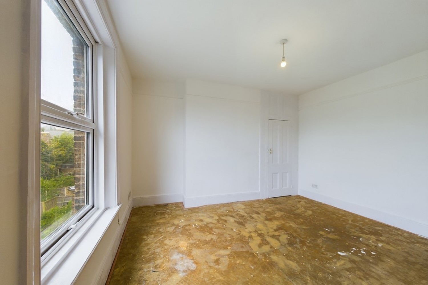 Flat 3, 6 Maison Dieu Road