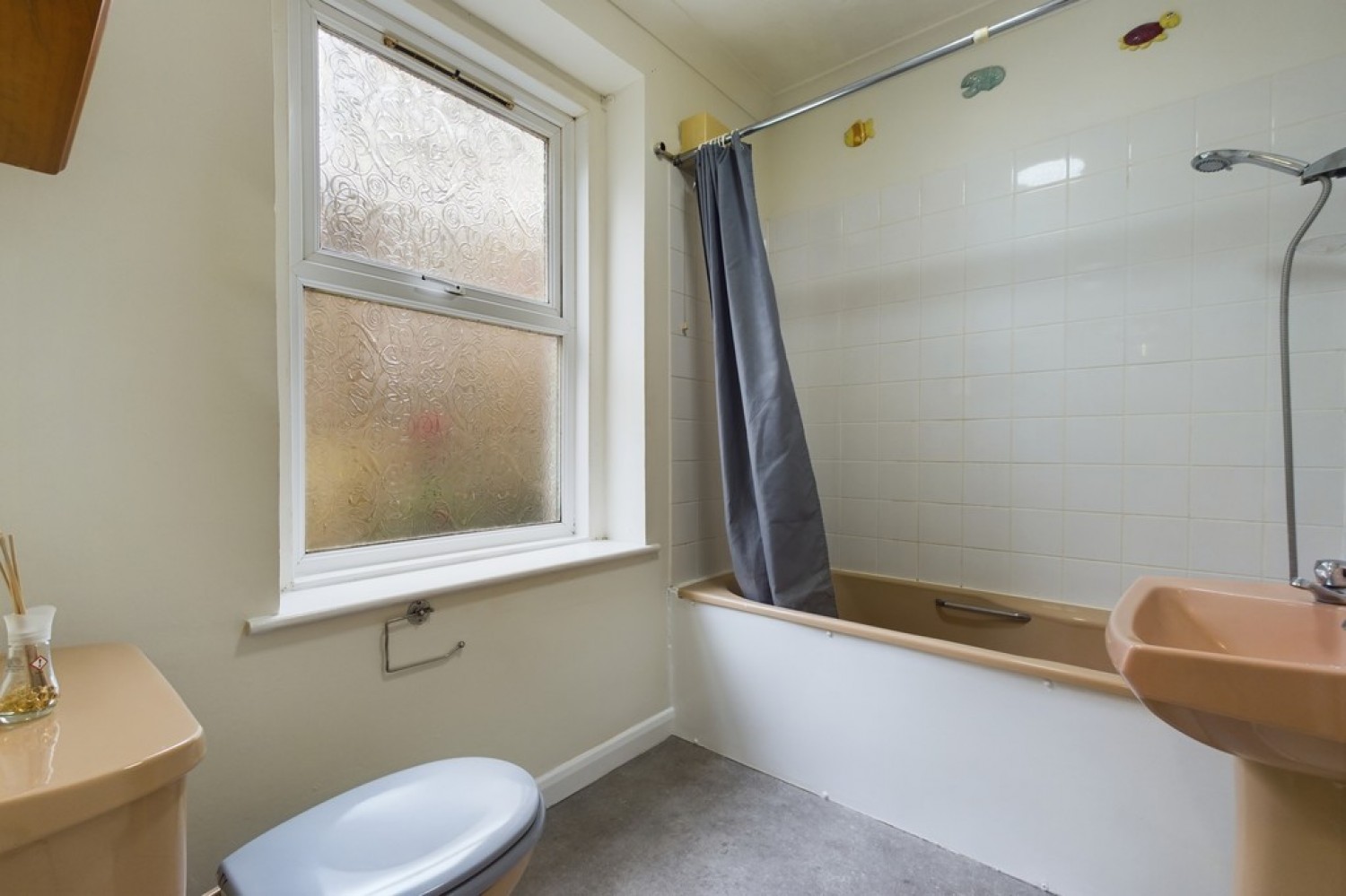 2 bedroom Flat for Letting The Riviera, Sandgate
