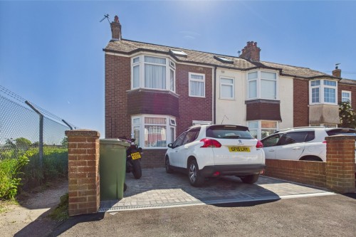 Kings Road, Cheriton