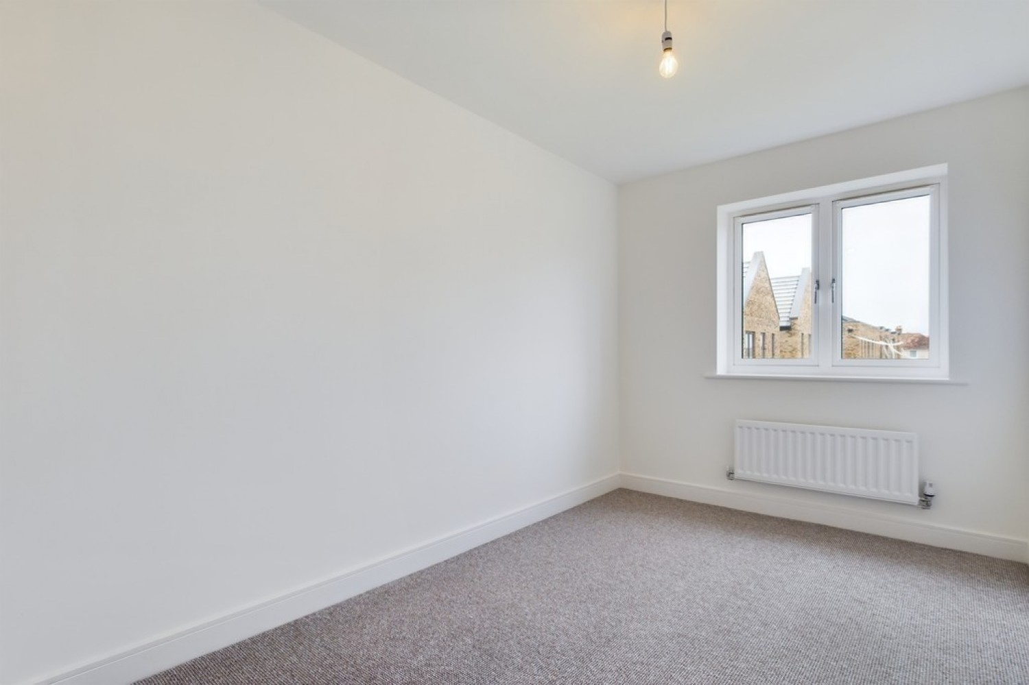 3 bedroom House for Letting Bedwell Place, Deal