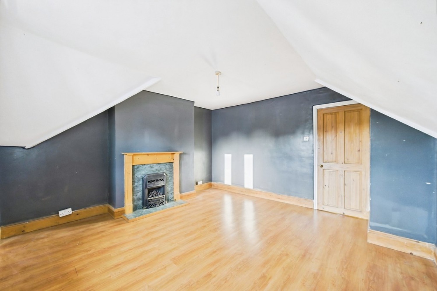 1 bedroom Flat for Sale Guildhall Street, Folkestone, Kent