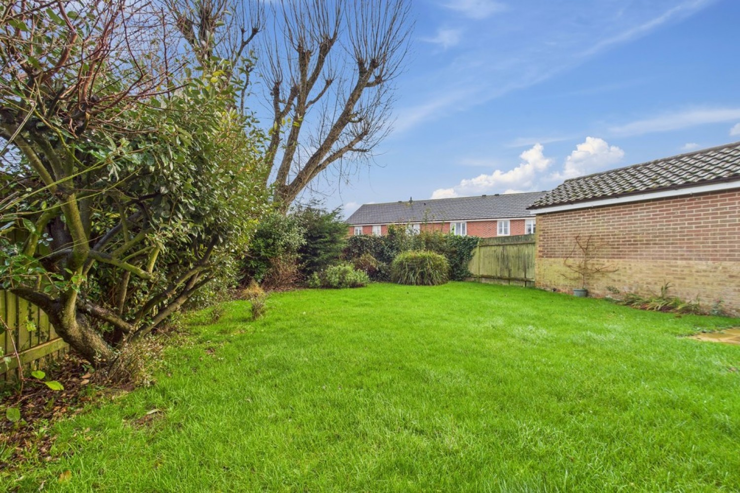 3 bedroom House for Letting Kettle Drive, Hawkinge, Folkestone