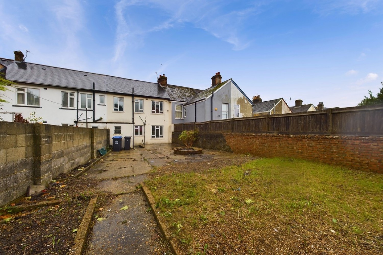 Buckland Avenue , Dover