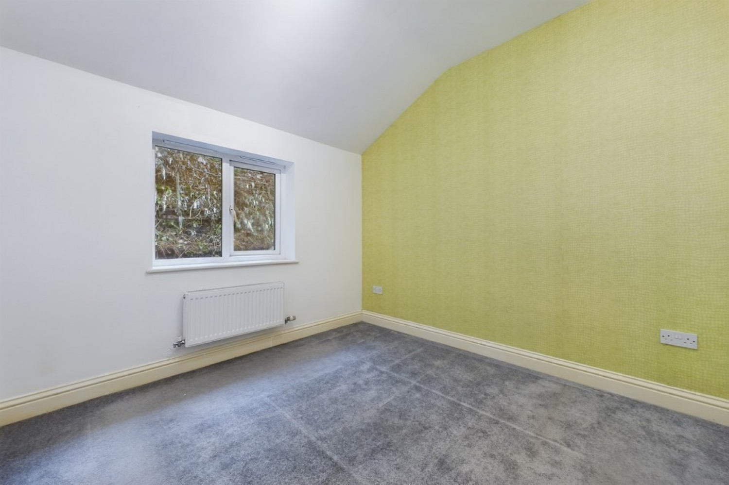 1 bedroom Flat for Letting High Street, Dover
