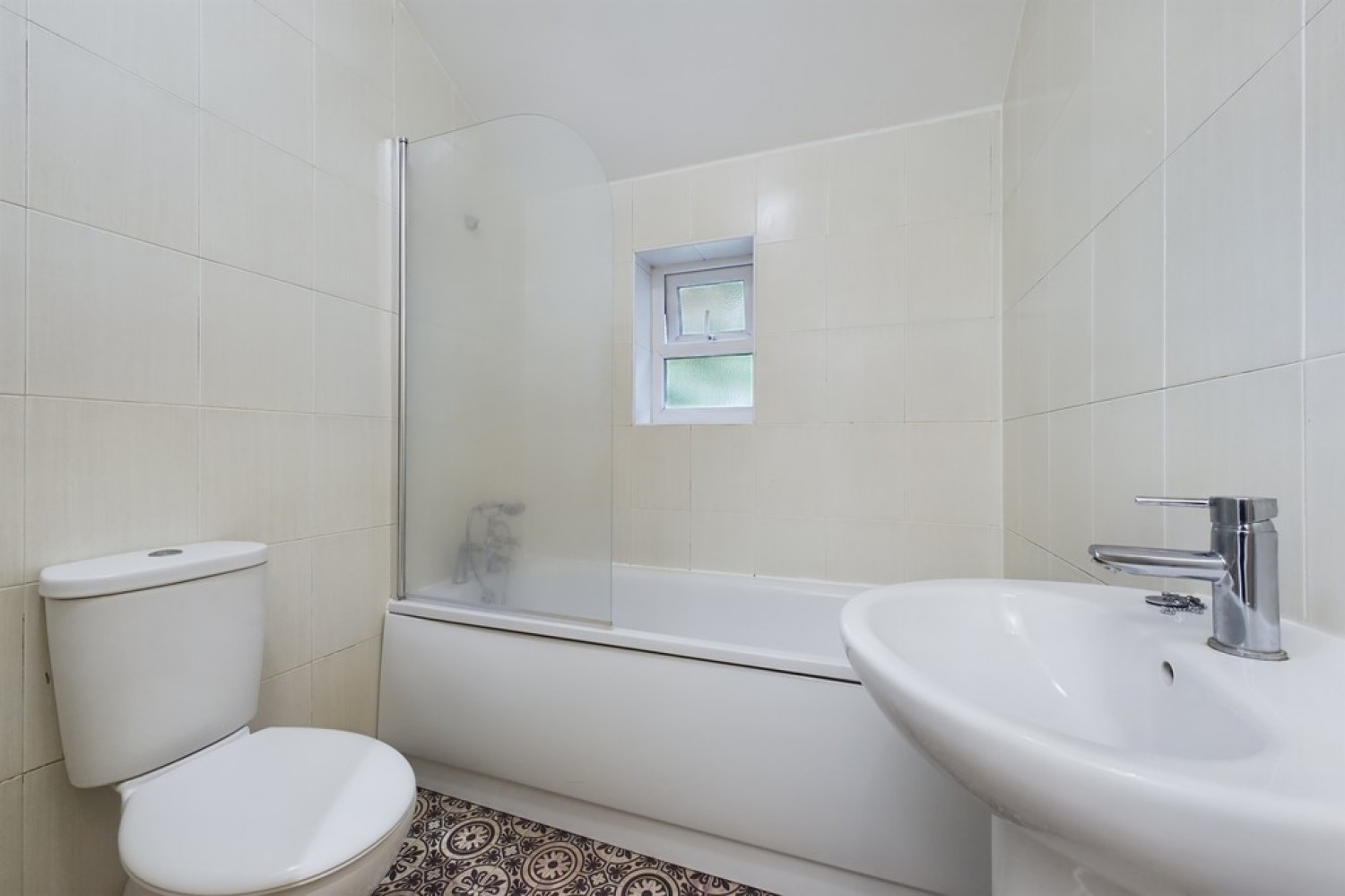 1 bedroom Flat for Letting High Street, Dover