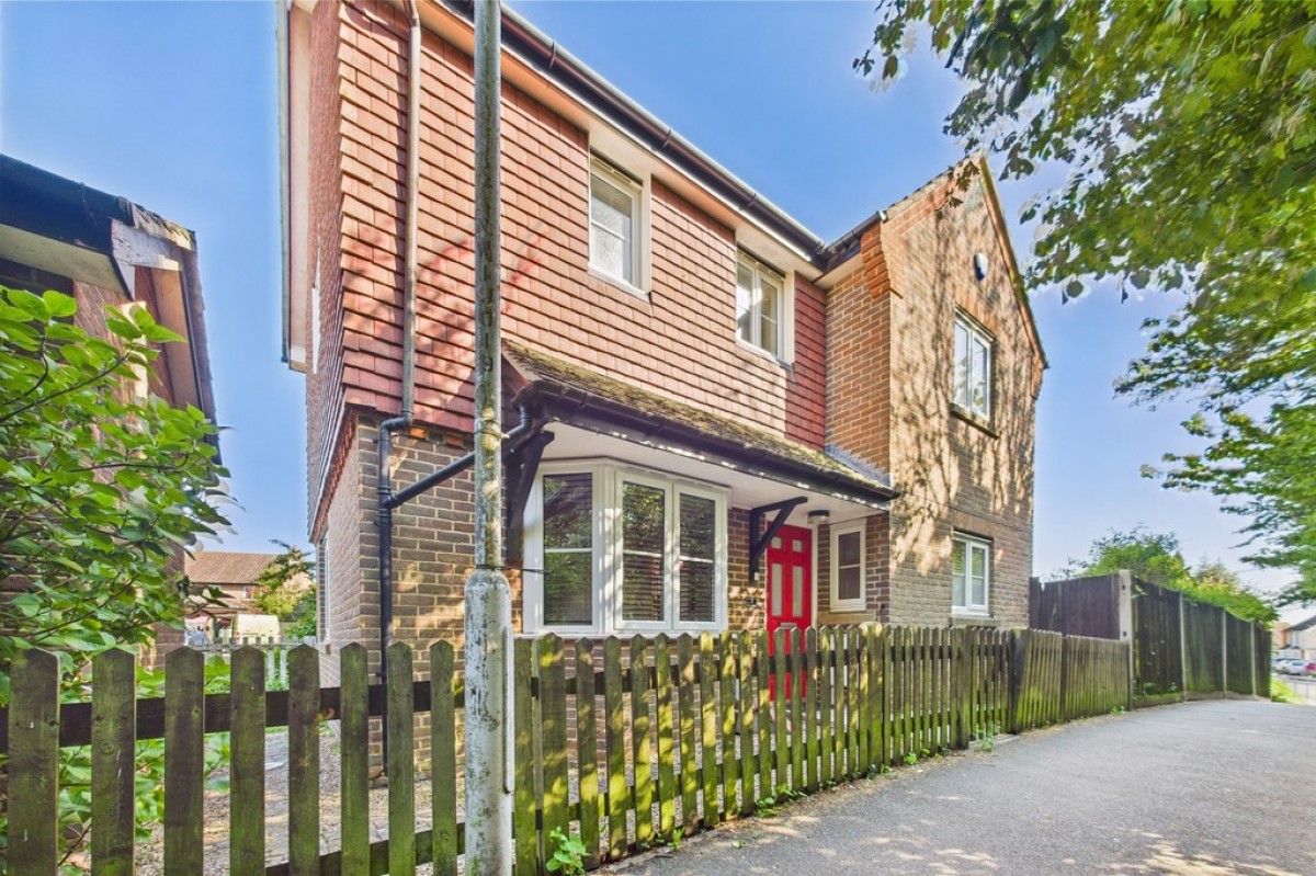 Webster Way, Hawkinge