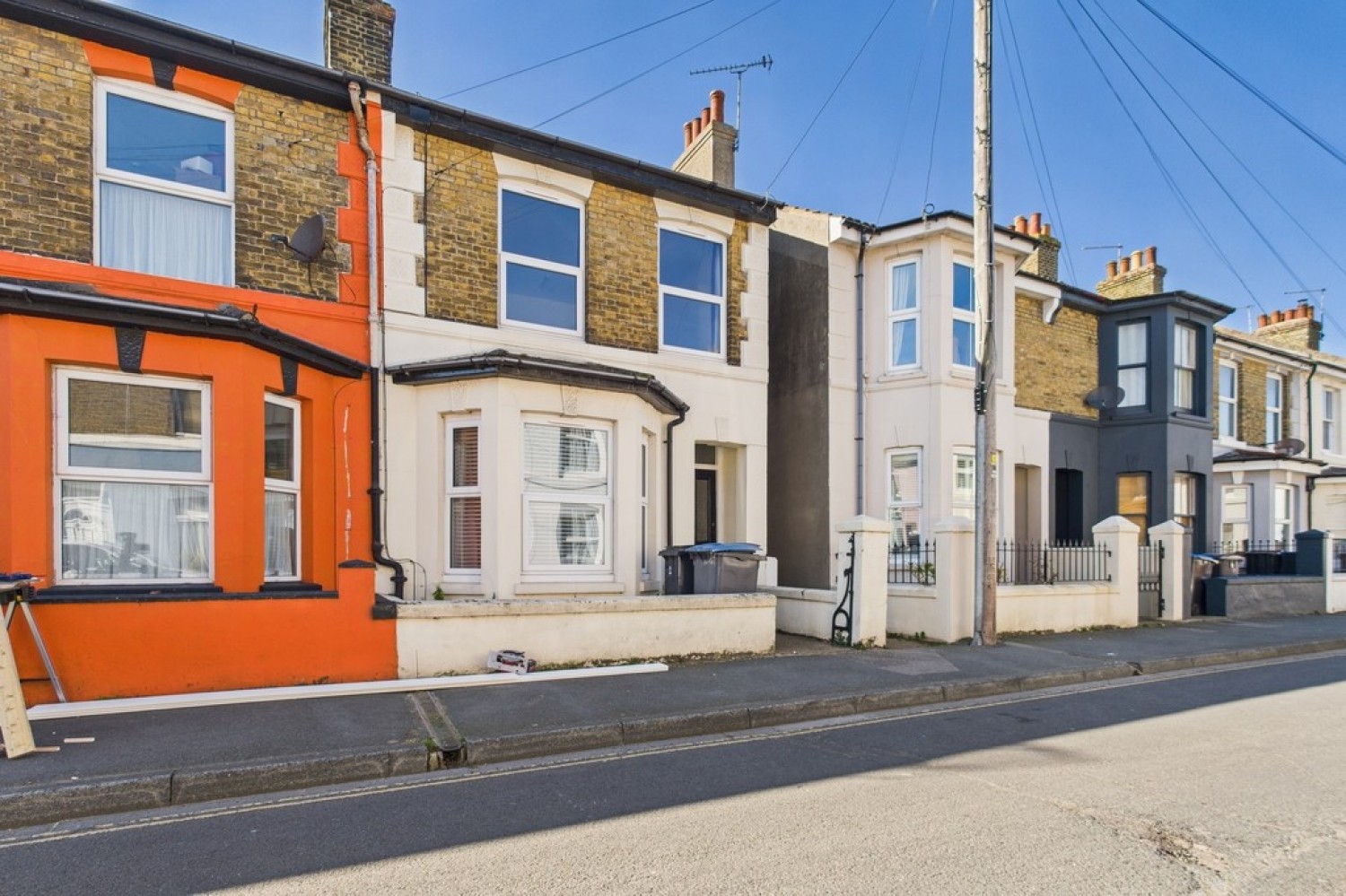 College Road, Deal
