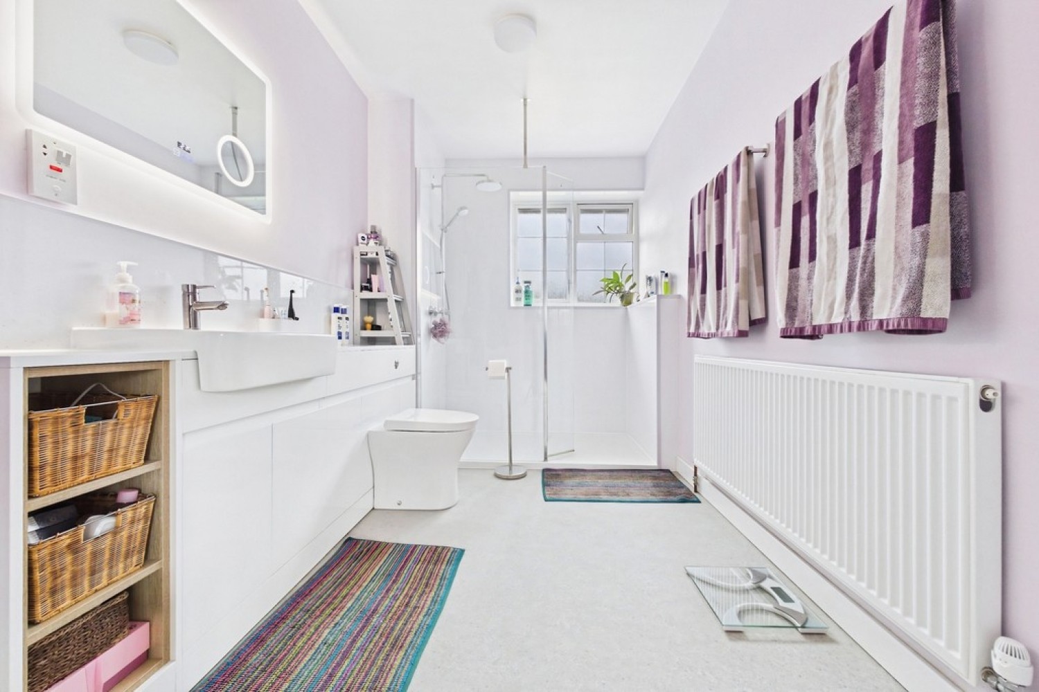 4 bedroom House in Pelham Gardens, Folkestone