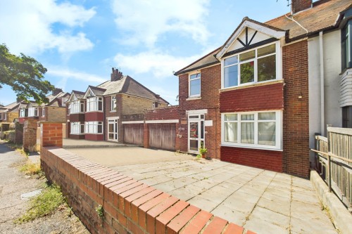 Downs Road, Folkestone