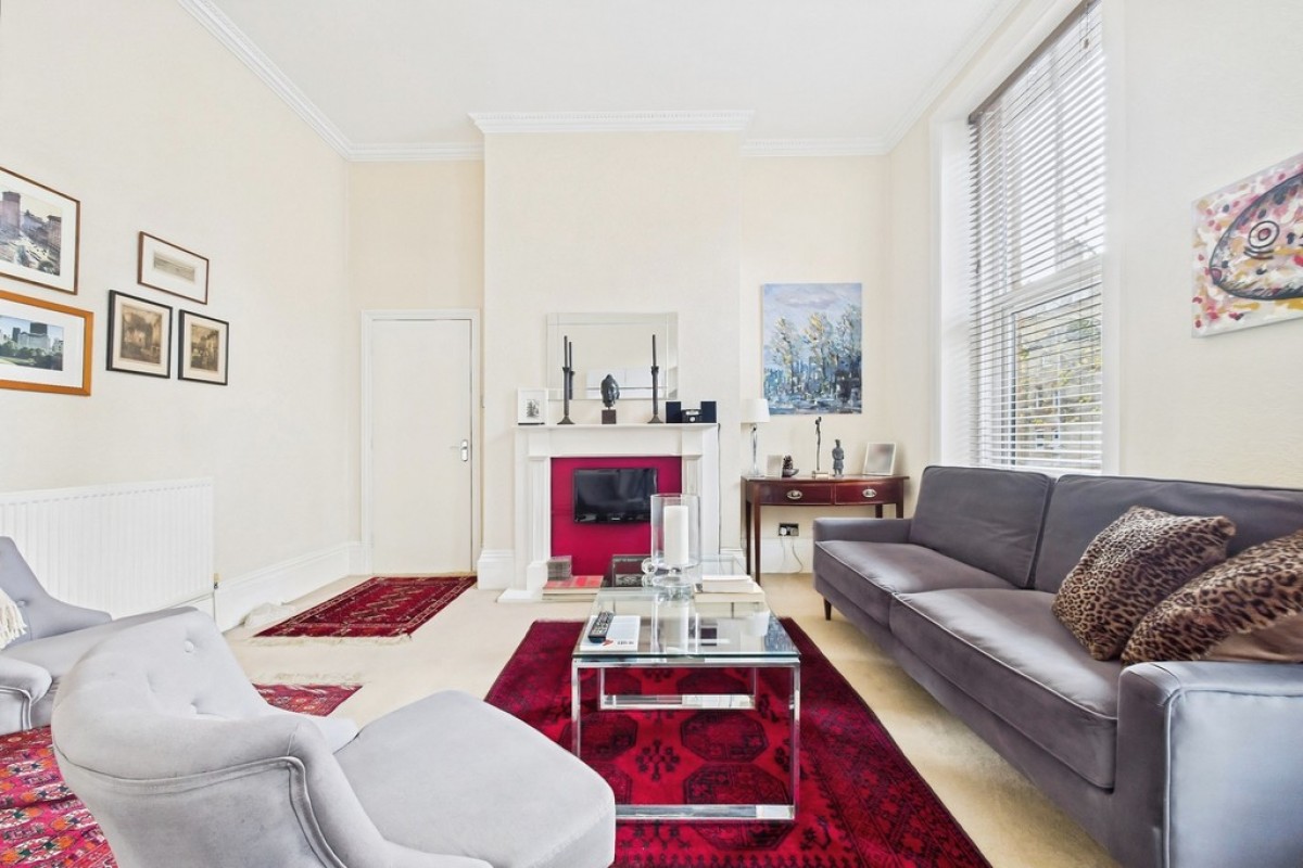 Earls Avenue, Folkestone